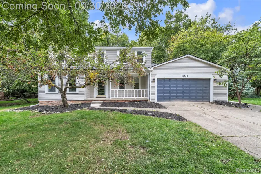 21659 Bedford Drive, Northville, MI 48167 - #3
