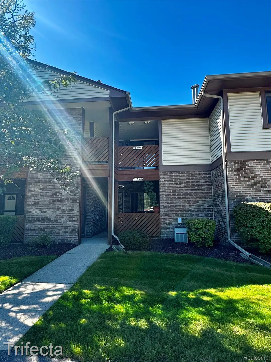 16404 Clarkson Drive, Fraser, MI 48026 - #1