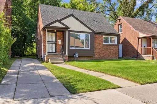 18523 Kentfield Street, Detroit, MI 48219 - #2