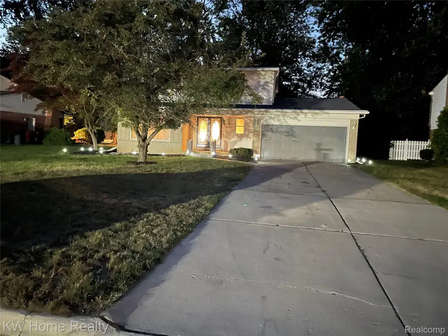 20360 Wildhern Street, Southfield, MI 48076 - #3