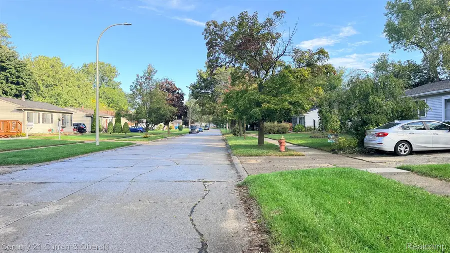 15559 Orchard Street, Romulus, MI 48174 - #2
