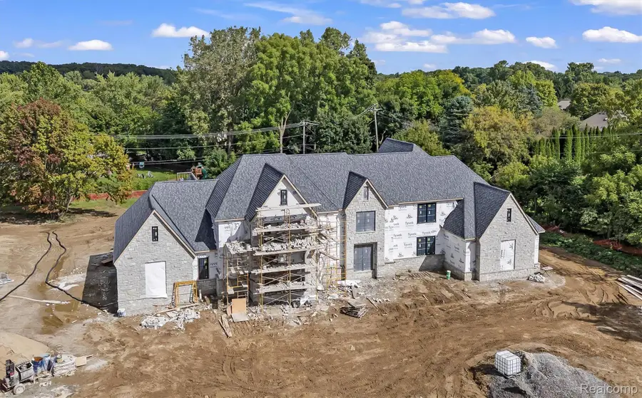 3420 Lone Pine Road, West Bloomfield, MI 48323 - #2