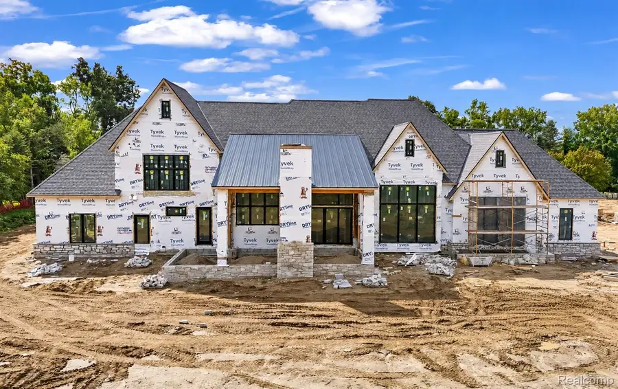 3420 Lone Pine Road, West Bloomfield, MI 48323 - #3