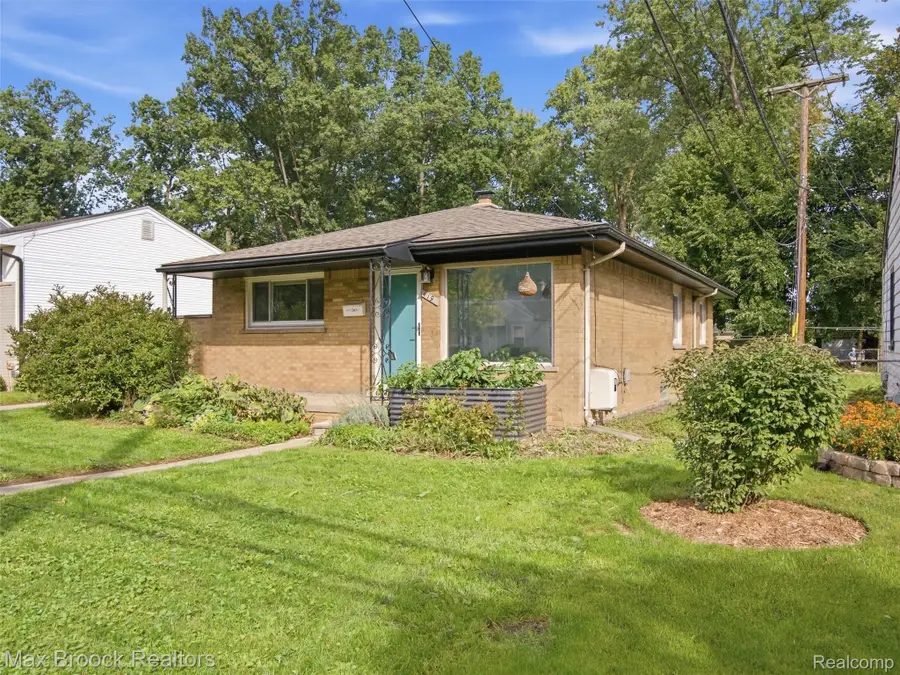 419 Lincoln Avenue, Clawson, MI 48017 - #2