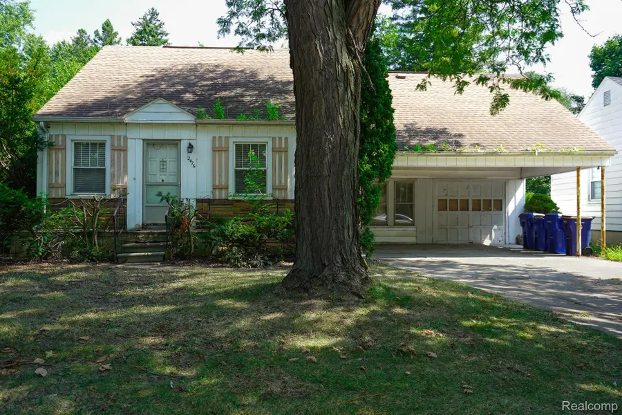 2476 Voorheis Road, Waterford, MI 48328 - #2