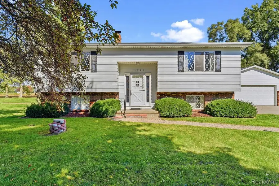 12785 Cimarron Drive, Birch Run, MI 48415 - #3