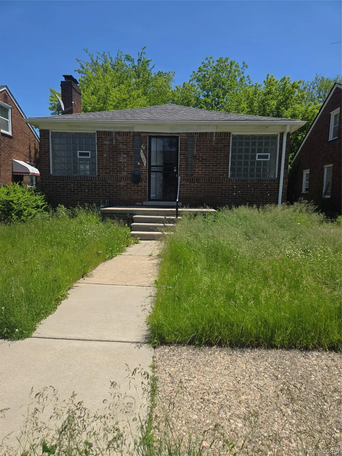 10342 Roxbury Street, Detroit, MI 48224 - #1