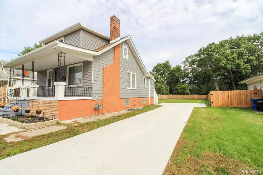 20224 Woodingham Drive, Detroit, MI 48221 - #2
