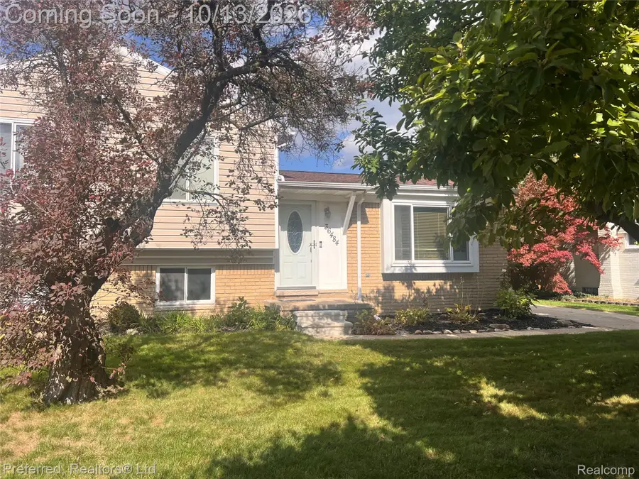 36484 Northfield Avenue, Livonia, MI 48150 - #3