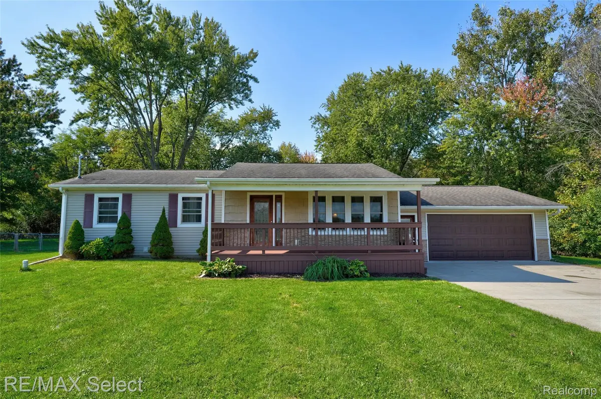 6431 N Webster Road, Mount Morris, MI 48458 - #1