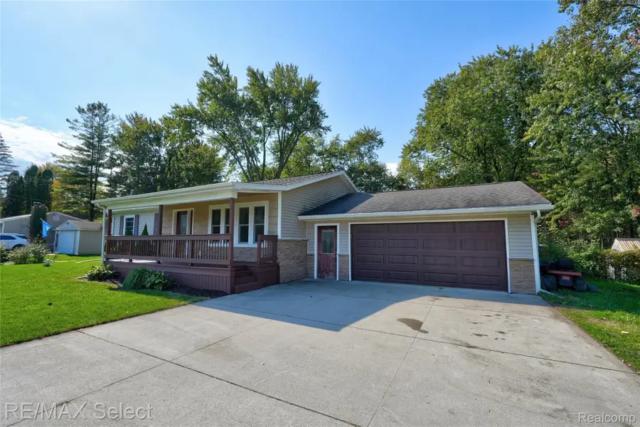 6431 N Webster Road, Mount Morris, MI 48458 - #3