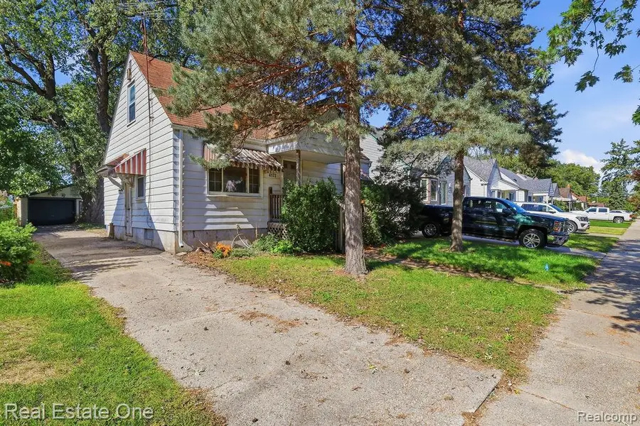 4172 Academy Street, Dearborn Heights, MI 48125 - #3