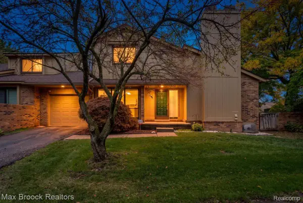 1624 South Hill Circle #14, BloomfieldHills, MI 48304