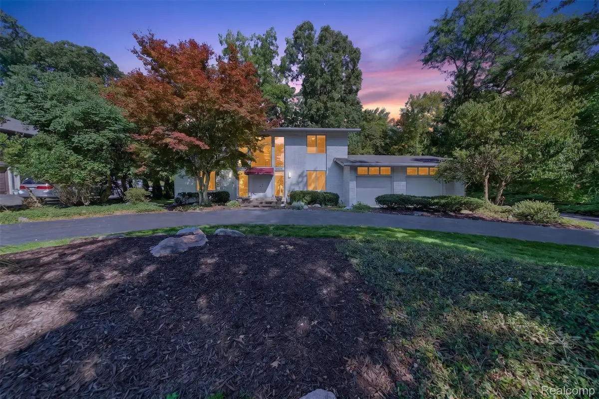 28256 Harwich Drive, Farmington Hills, MI 48334 - #1