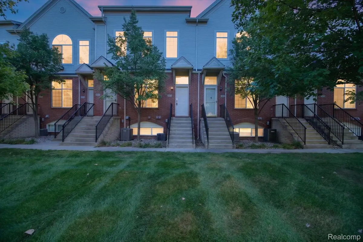 30770 Ardmore Court, Novi, MI 48377 - #1