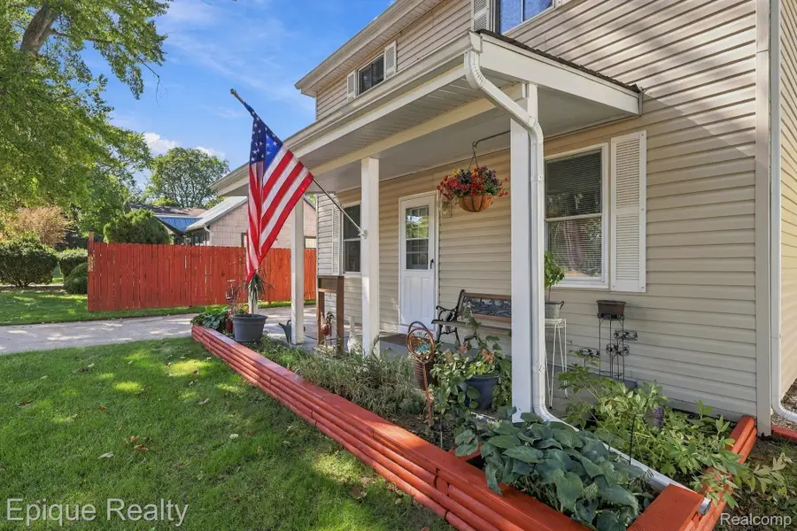 3144 Eastwood Drive, Rochester Hills, MI 48309 - #3