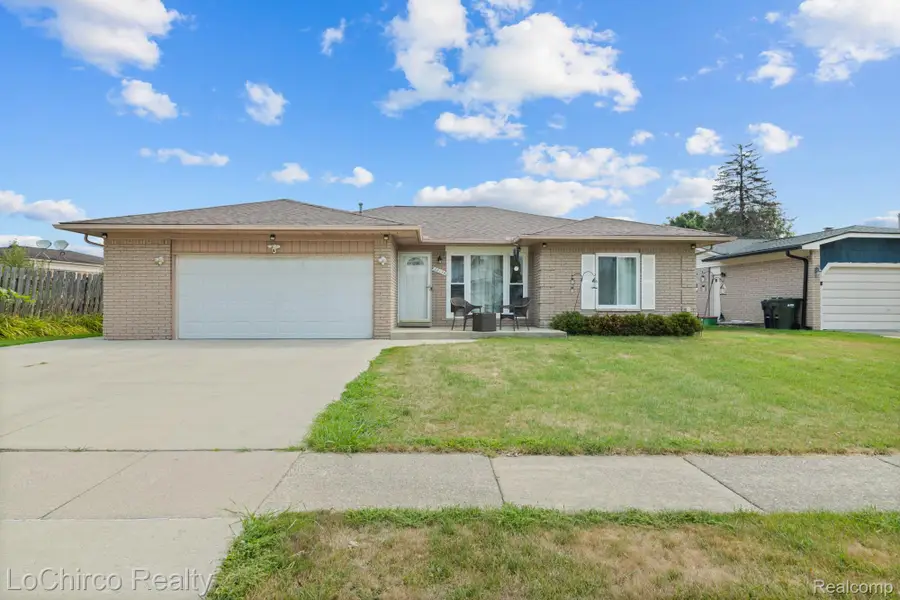 38134 Chatham Court, Sterling Heights, MI 48310 - #3