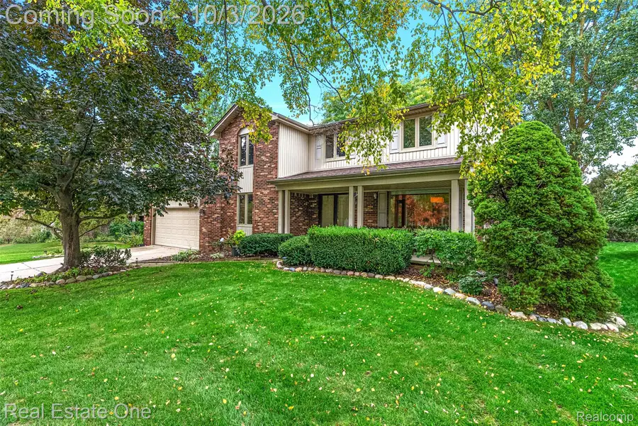 335 Fordcroft Drive, Rochester Hills, MI 48309 - #2
