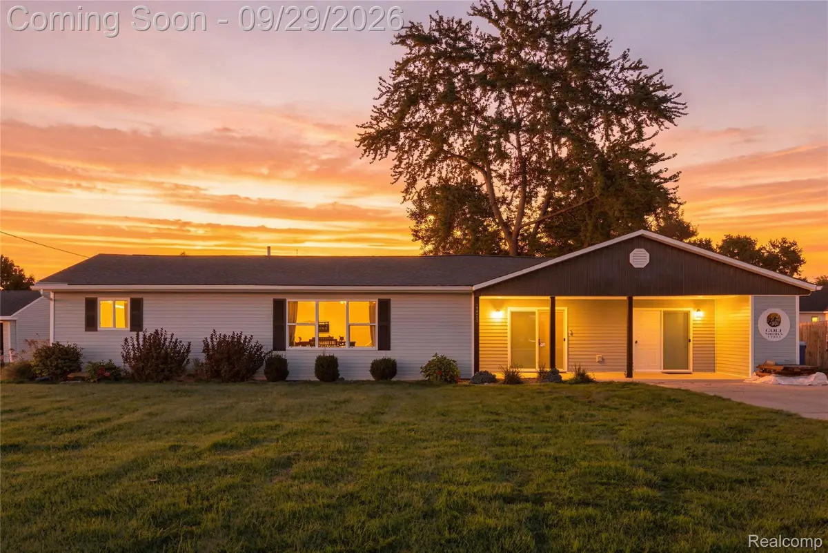 12293 Torrey Road, Fenton, MI 48430 - #1