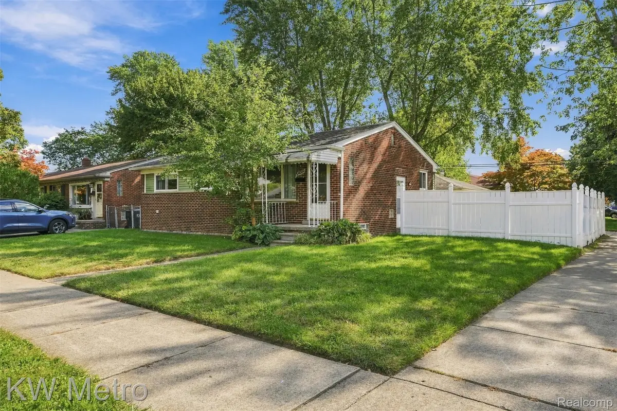 26391 Margareta, Redford, MI 48240 - #1