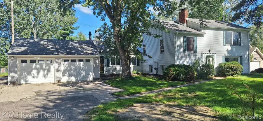 44050 Stassen Avenue Nw, Novi, MI 48375 - #2