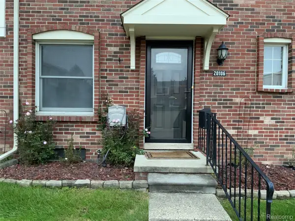 20106 Great Oak Circle S #176, ClintonTownship, MI 48317