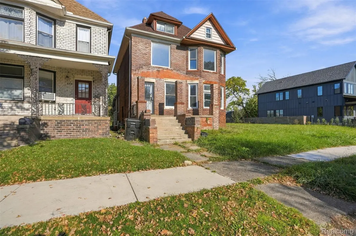 247 Horton Street, Detroit, MI 48202 - #1