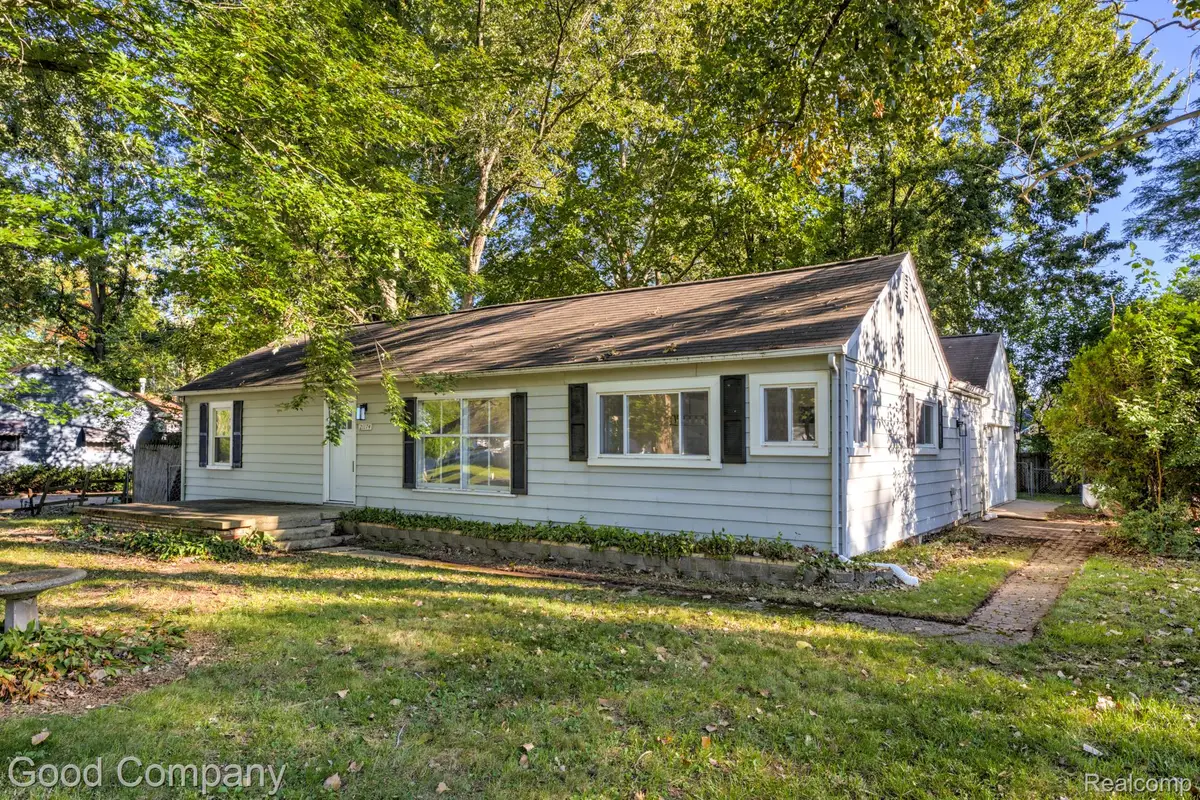 21174 Flanders Street, Farmington Hills, MI 48335 - #1