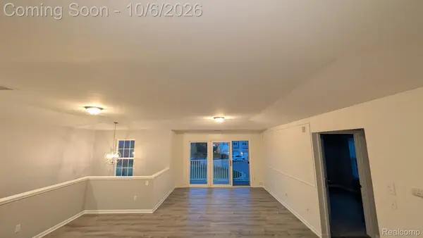 4046 Kirkway Court, Howell, MI 48843