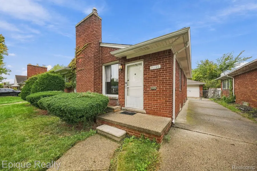 16195 Stricker Avenue, Eastpointe, MI 48021 - #3
