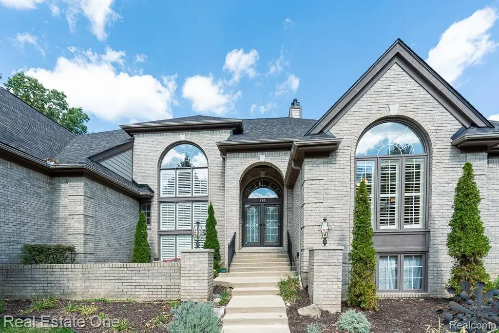 670 Cherry Tree Lane, Rochester Hills, MI 48306 - #1