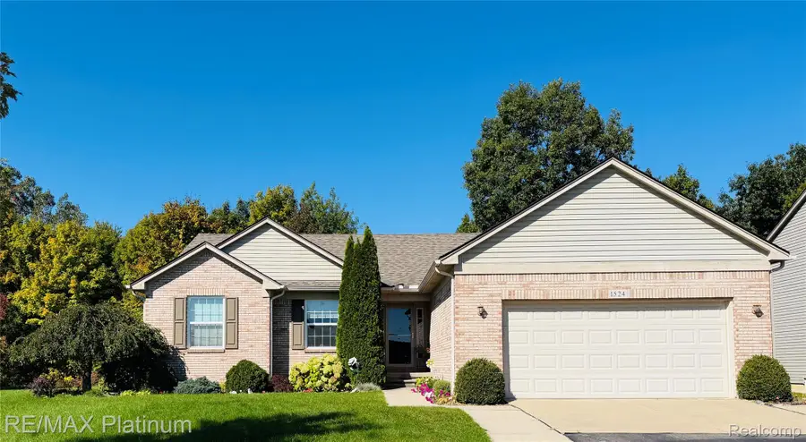 1524 Baypointe Circle, Mundy, MI 48439 - #2