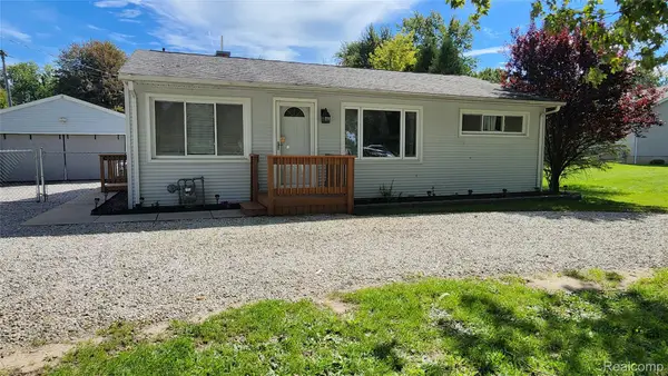 2712 Gruber Road, Monroe, MI 48162