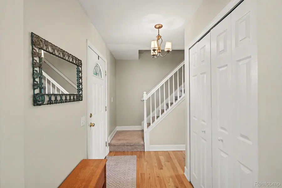 1692 Ridgecrest, Rochester Hills, MI 48306 - #3