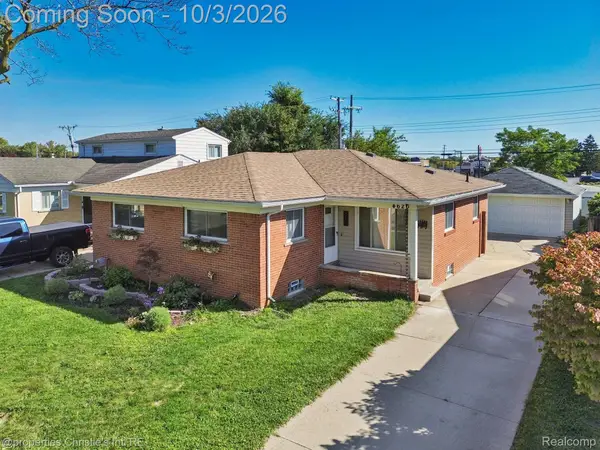 4620 Hillcrest Avenue, RoyalOak, MI 48073