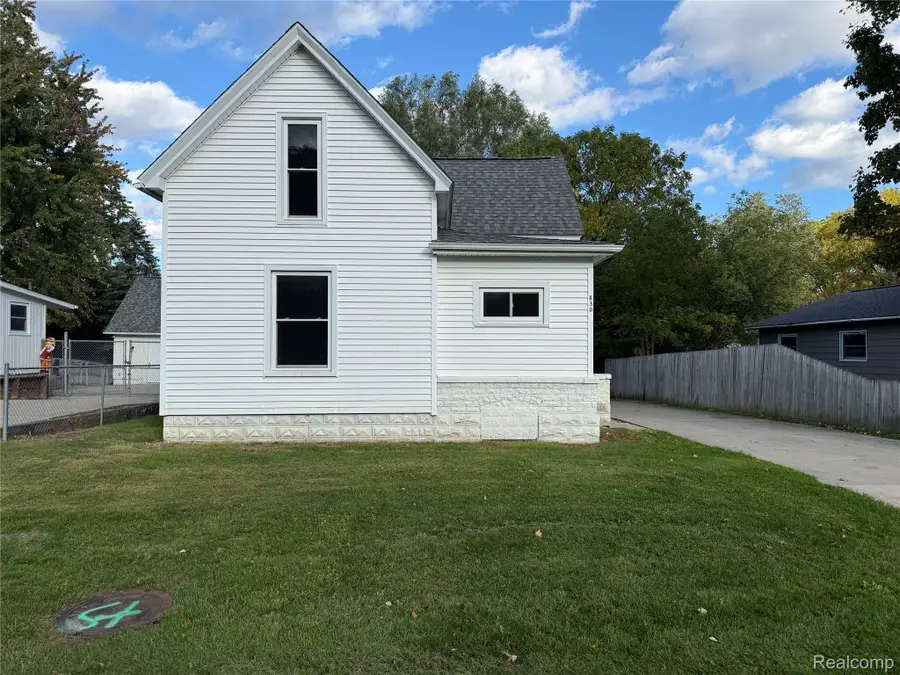 830 Adams Street, Lapeer, MI 48446 - #2