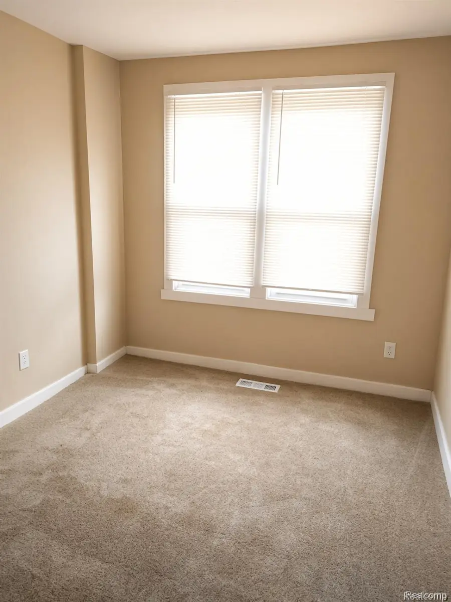 13340 Hartwell Street, Detroit, MI 48227 - #2