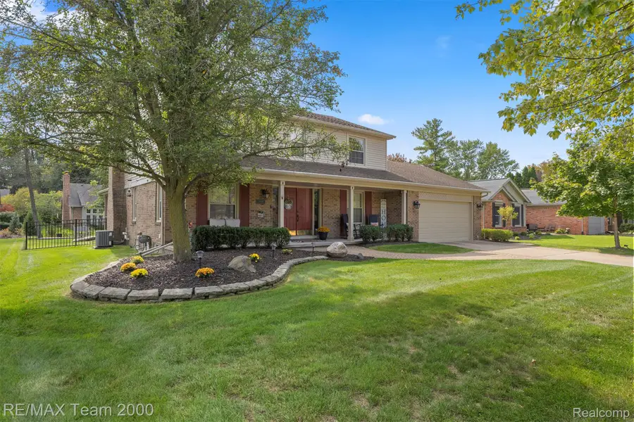 34181 Navin Avenue, Livonia, MI 48152 - #2