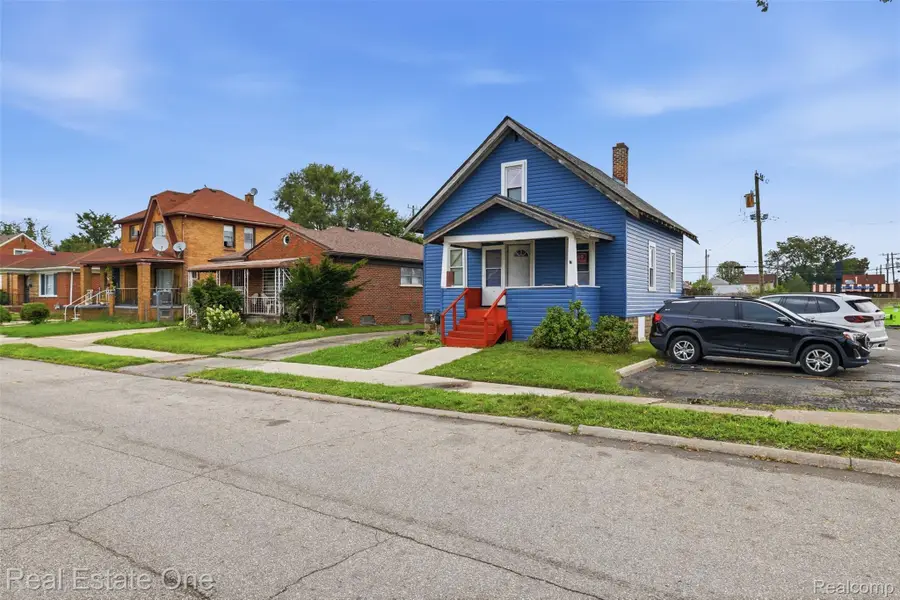 7236 Winthrop Street, Detroit, MI 48228 - #3