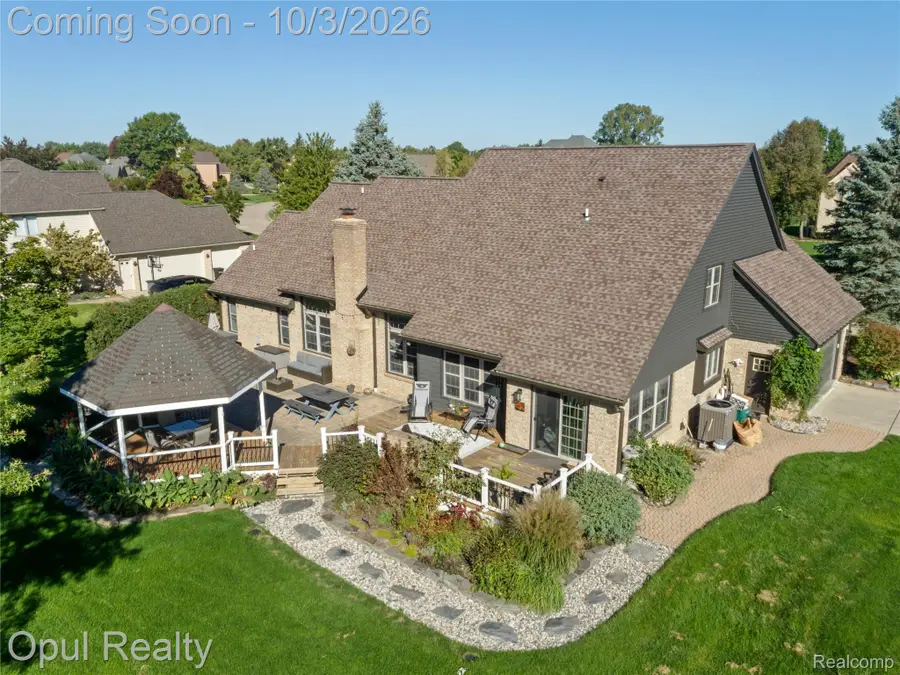 49707 Cooke Avenue, Plymouth, MI 48170 - #3