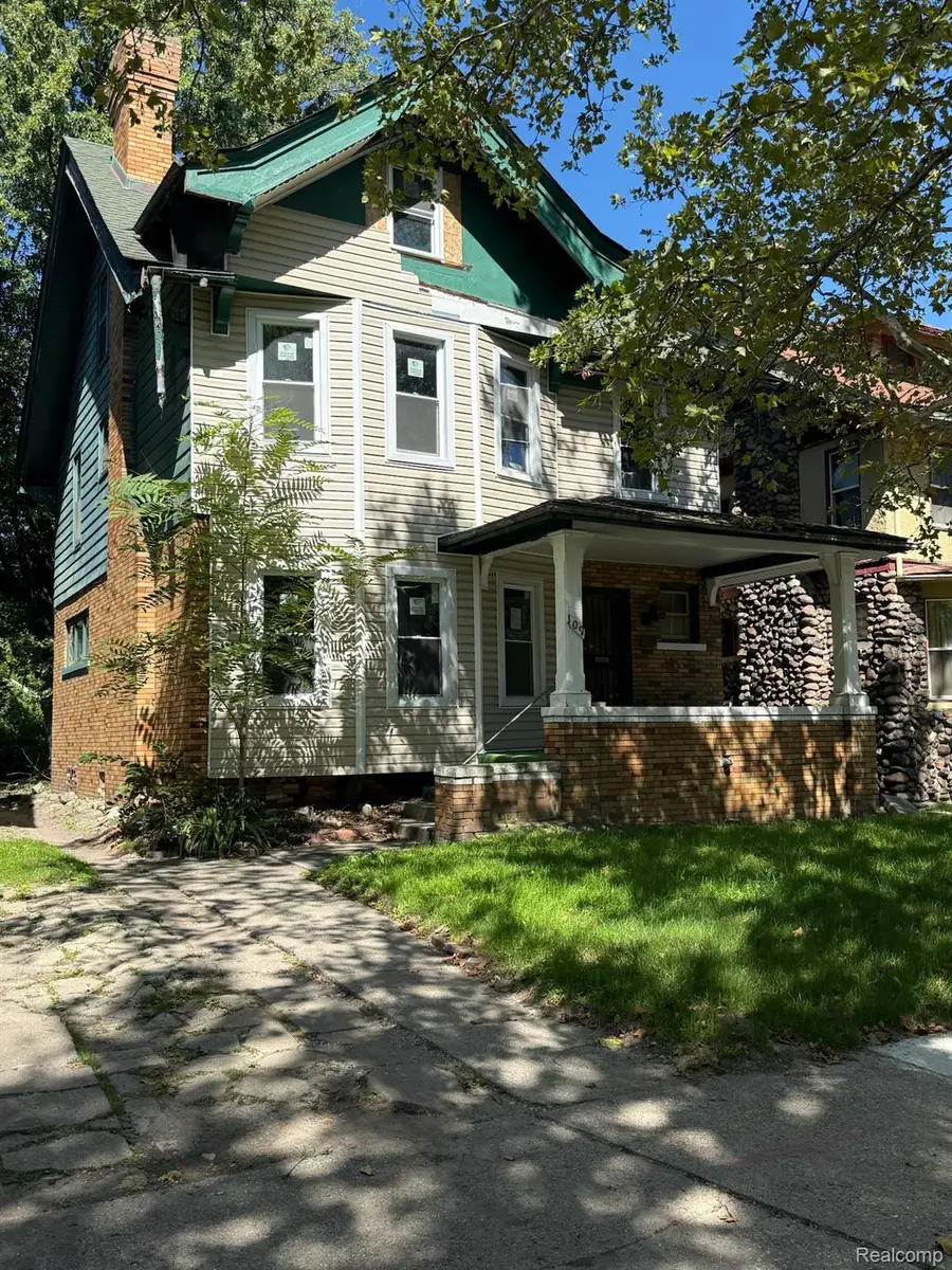 109 Massachusetts Street, Highland Park, MI 48203 - #2