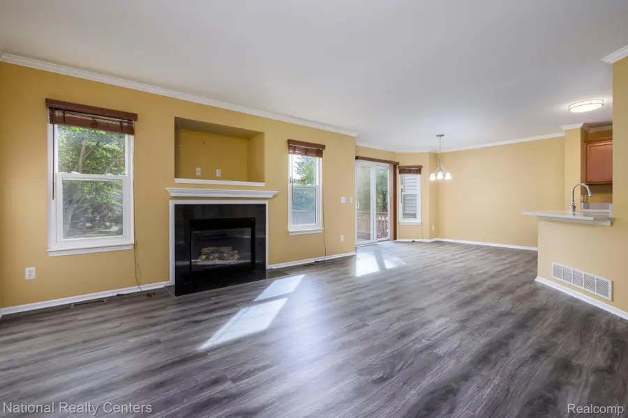 8190 Springdale Drive, White Lake, MI 48386 - #3