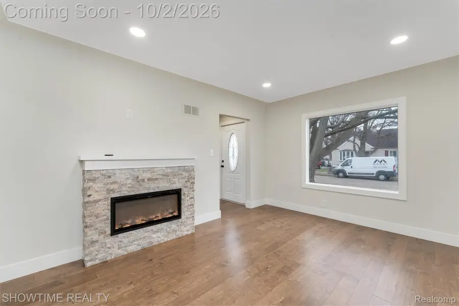 769 Coolidge Avenue, Clawson, MI 48017 - #3
