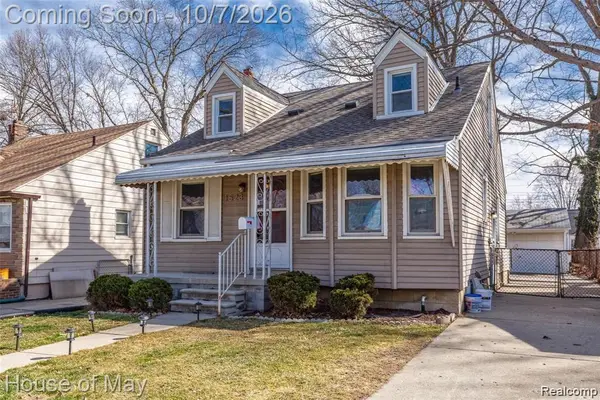 1523 Etowah Avenue, RoyalOak, MI 48067