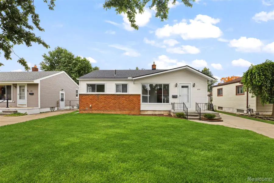 873 Schuman Street, Garden City, MI 48135 - #2