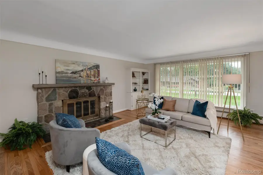 24800 N Cromwell Drive, Franklin, MI 48025 - #3