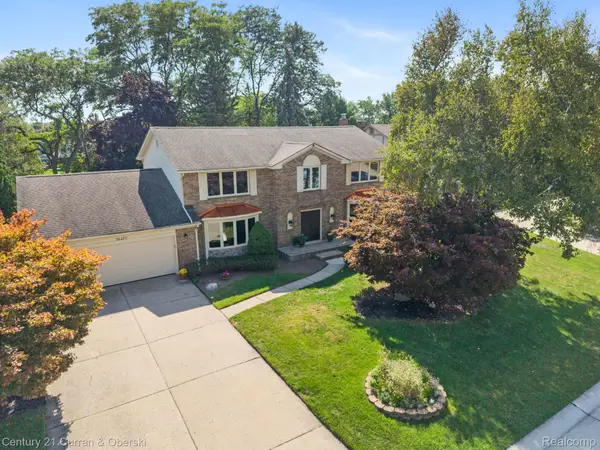 36233 Trenton Court, FarmingtonHills, MI 48335