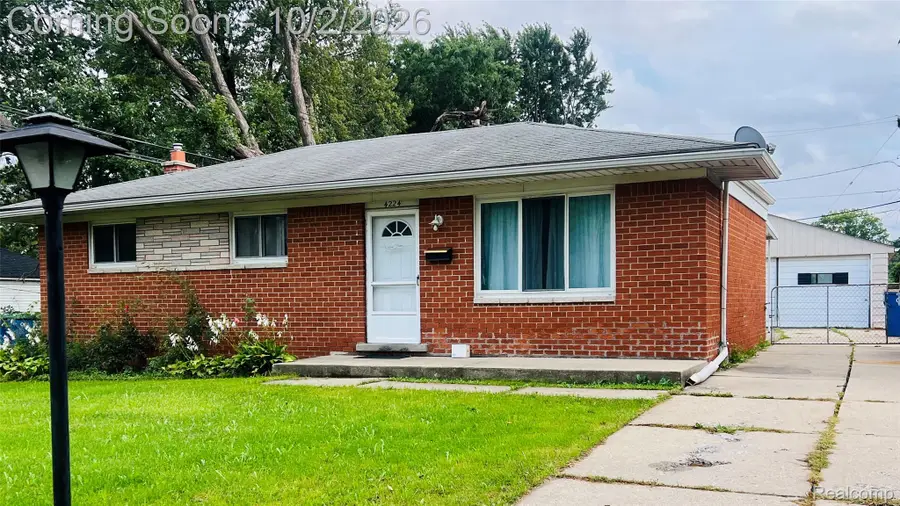 4224 Garrick Avenue, Warren, MI 48091 - #2