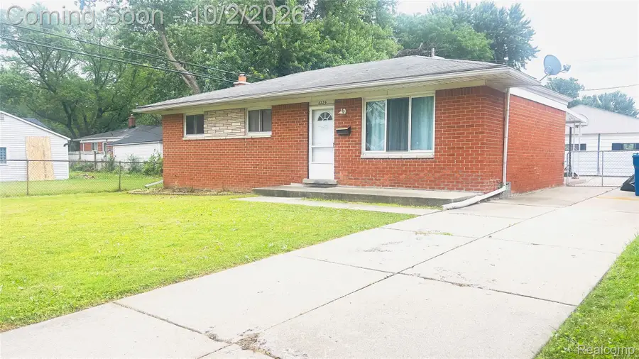 4224 Garrick Avenue, Warren, MI 48091 - #3