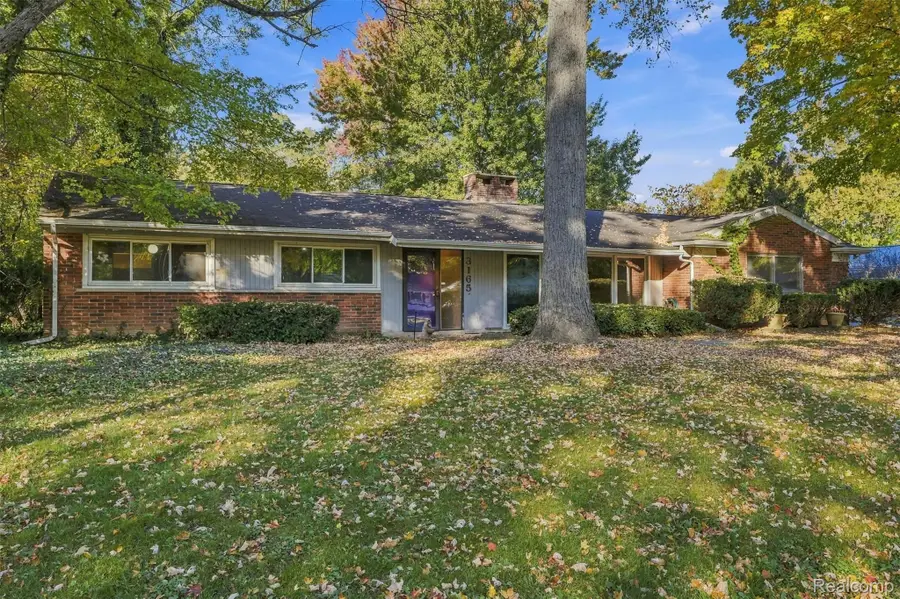 3165 Oakhill Drive, Troy, MI 48084 - #2